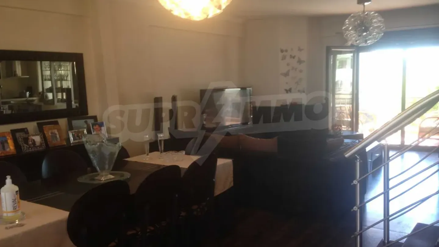 Charming House in Kallithea, Halkidiki with Stunning Views - Image 4