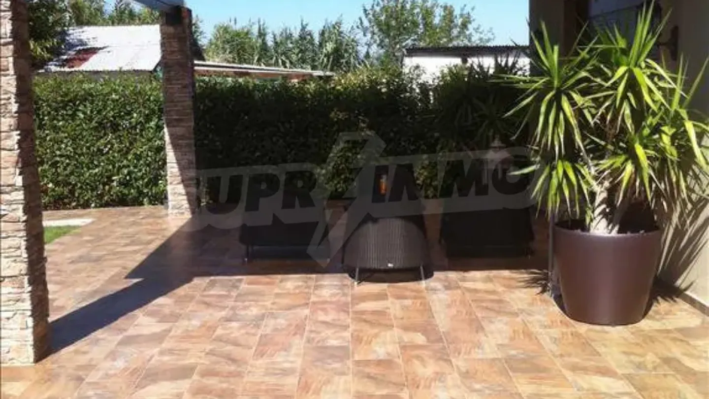 Spacious Fully Furnished Villa with Garden Near Thessaloniki, Greece - Image 3