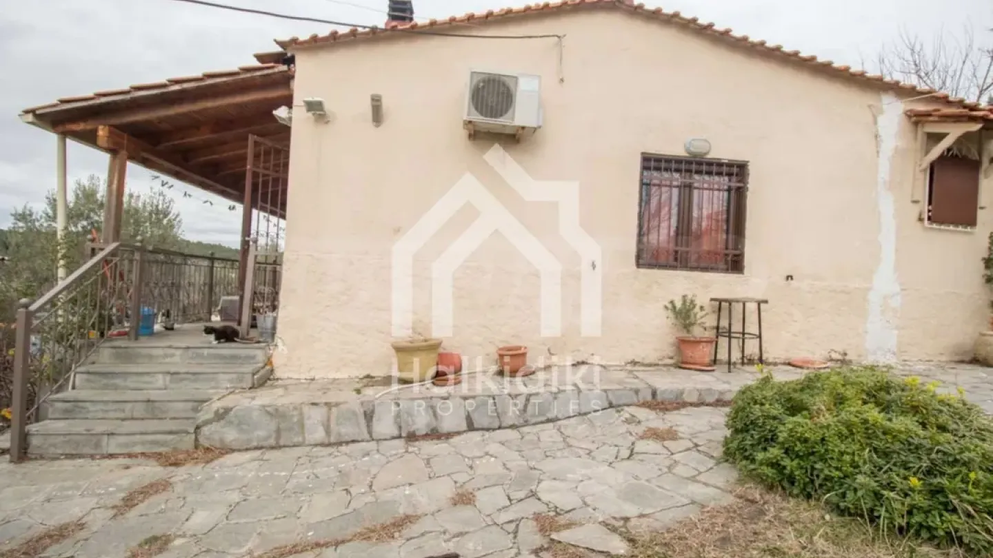 Charming House in Kallithea, Greece - Perfect for Family Living - Image 4