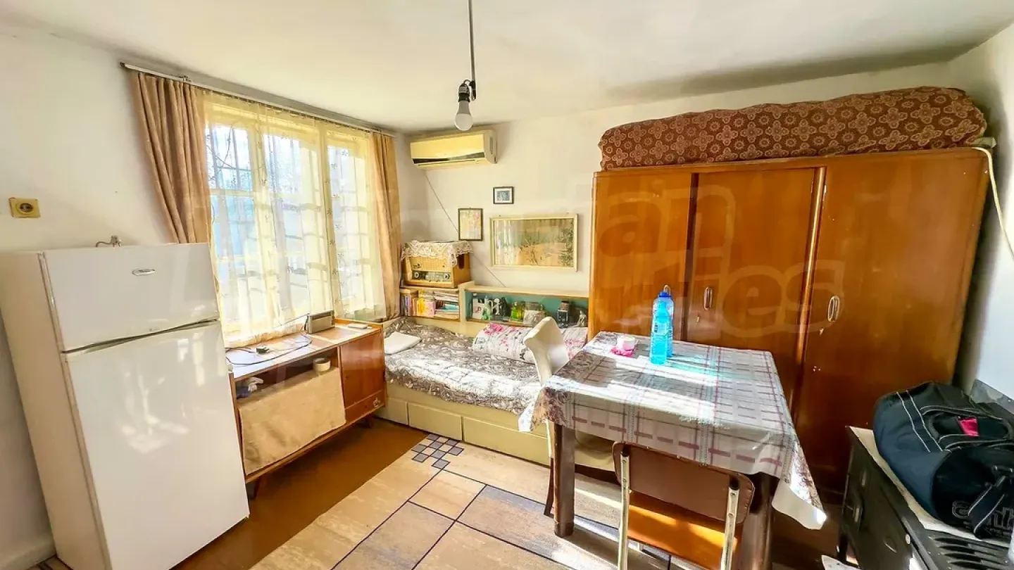 Fully Furnished House with Investment Potential in Varna’s Hristo Botev - Image 2