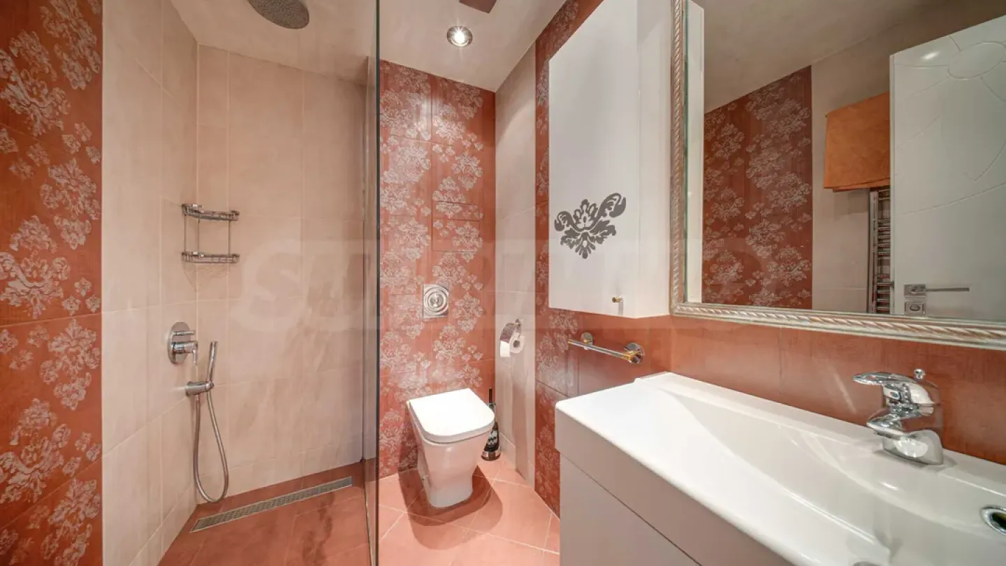 Spacious Fully Furnished Apartment Near US Embassy - Sofia - Image 4