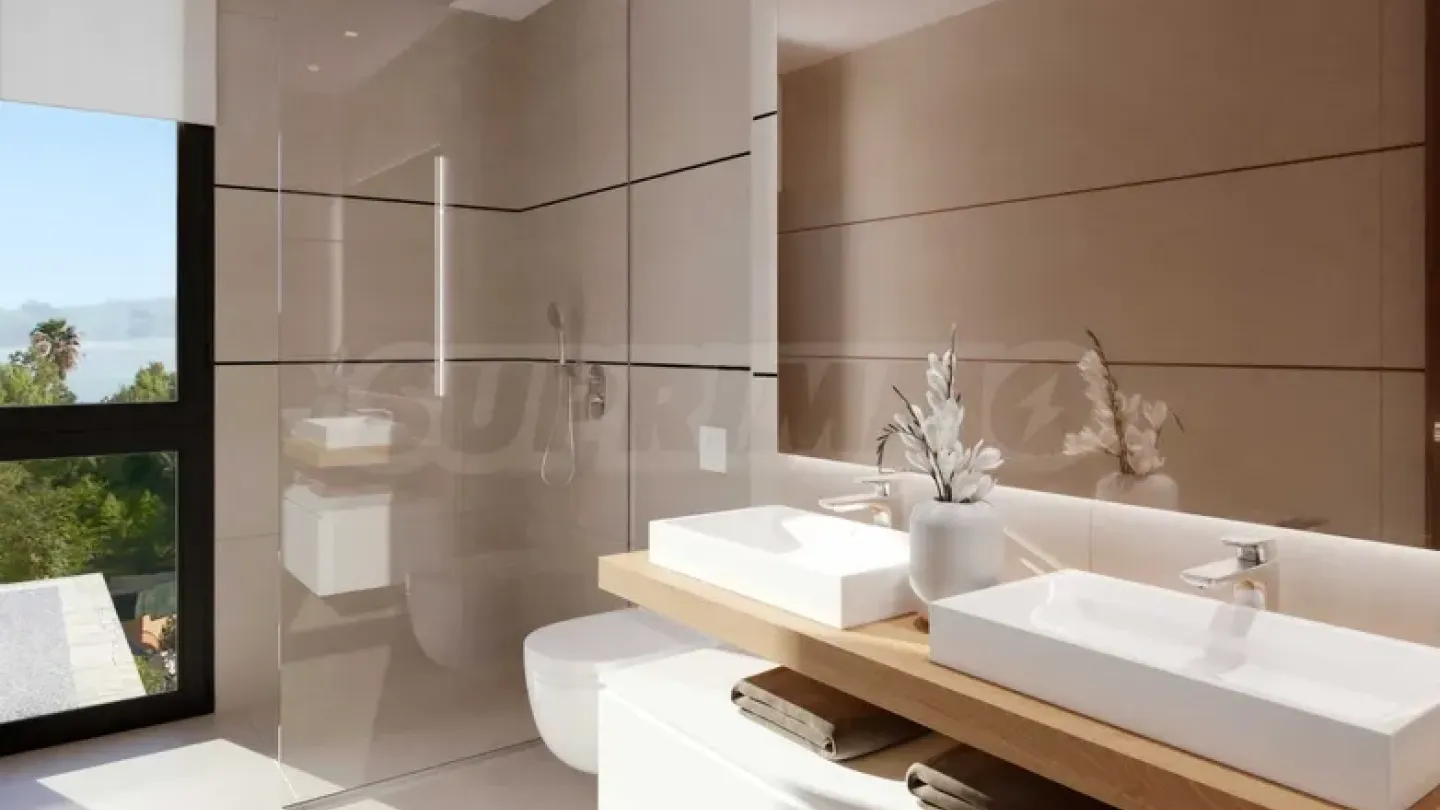 Spacious Villa Near Benidorm Beach & Sea Views - Image 3