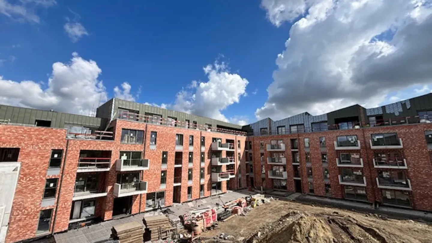 Spacious 3-Bedroom Apartment with Terrace in Mons – 7000 - Image 1