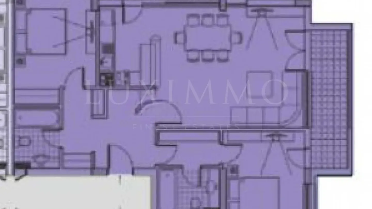 Spacious Apartment with Mountain & Park Views in Sofia - Image 2