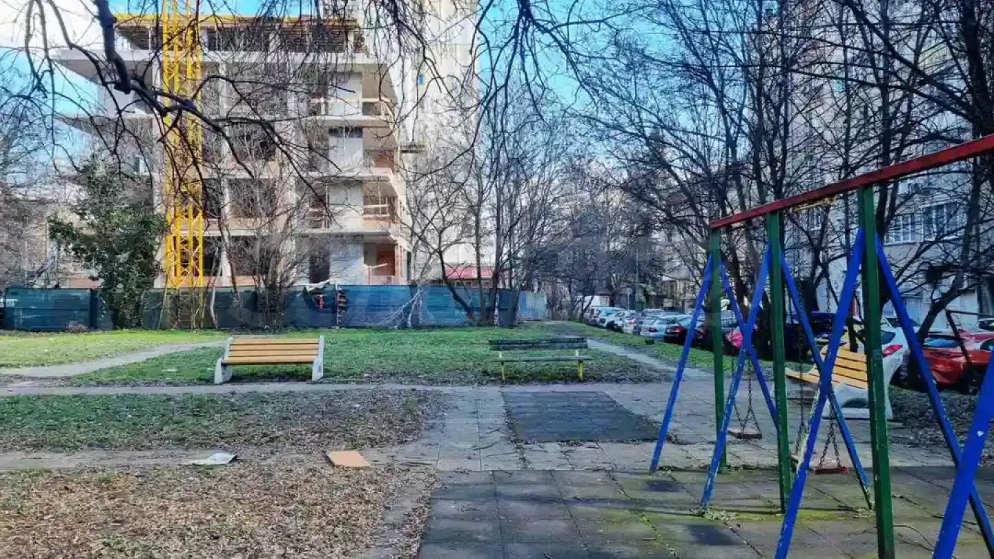 Luxurious 2-Bedroom Apartment in Sofia’s Lager District - Image 1