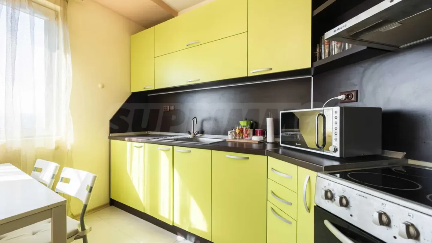 Spacious, Fully Furnished Apartment with Lake View in Varna - Image 3