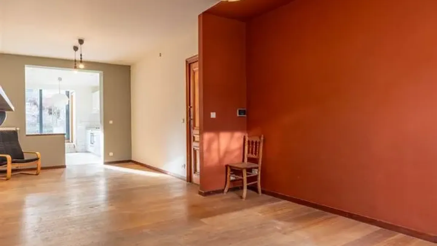 Spacious 6-Bedroom House with Garden in Ukkel – Perfect Family Home - Image 4