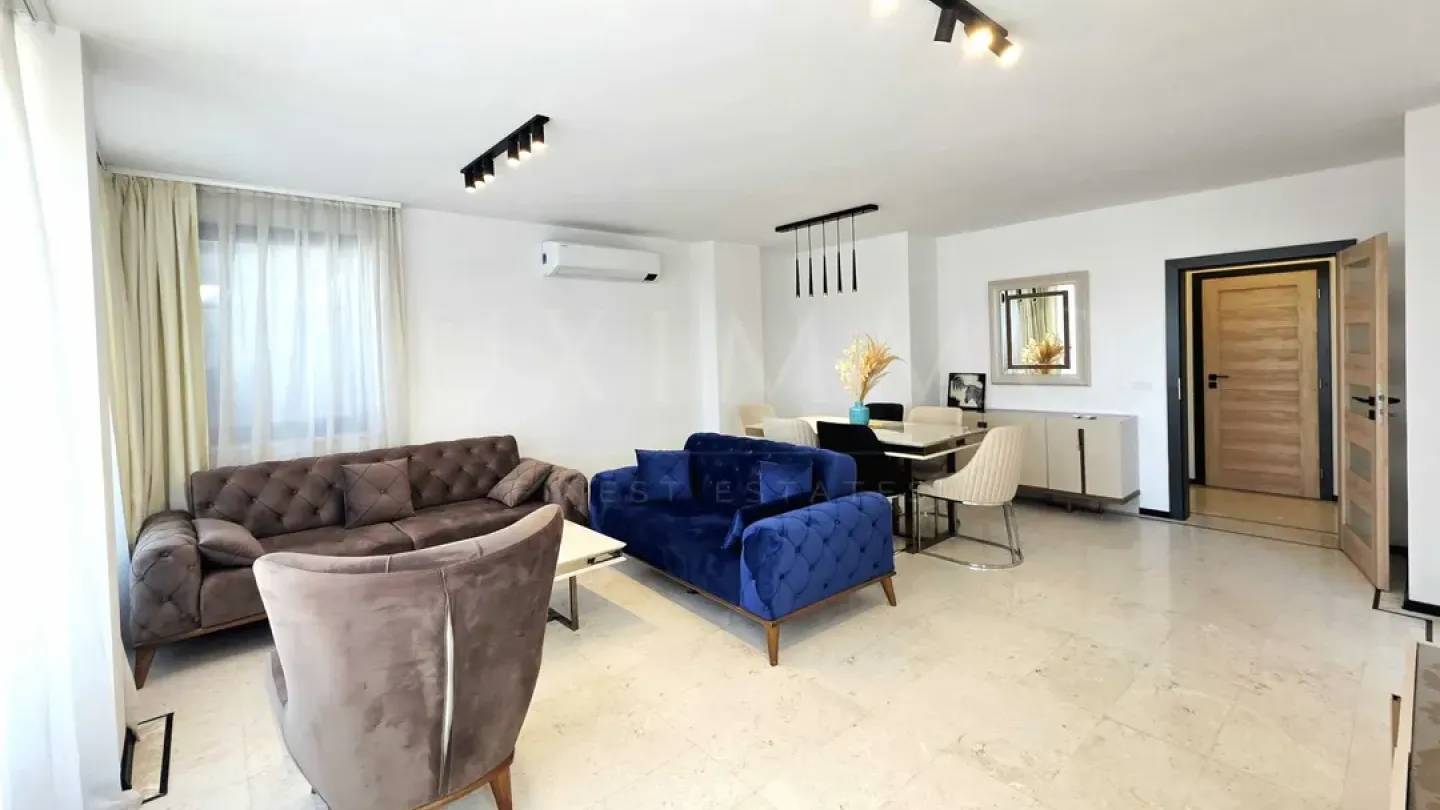 Spacious, Fully Furnished Apartment with Stunning Views - Image 4