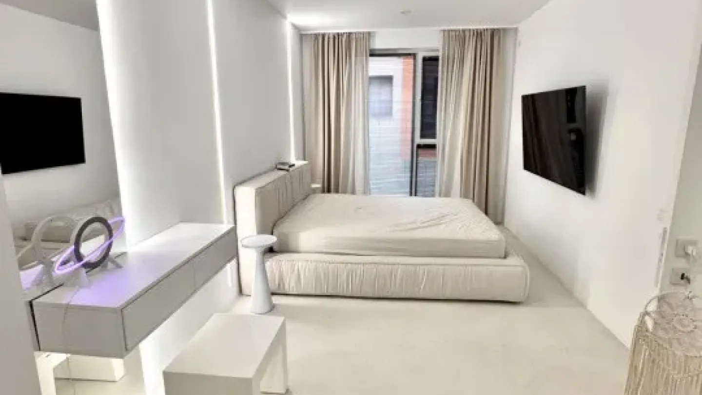 Spacious 2-Bedroom Apartment in MTM Residence, Voluntari, Romania - Image 5