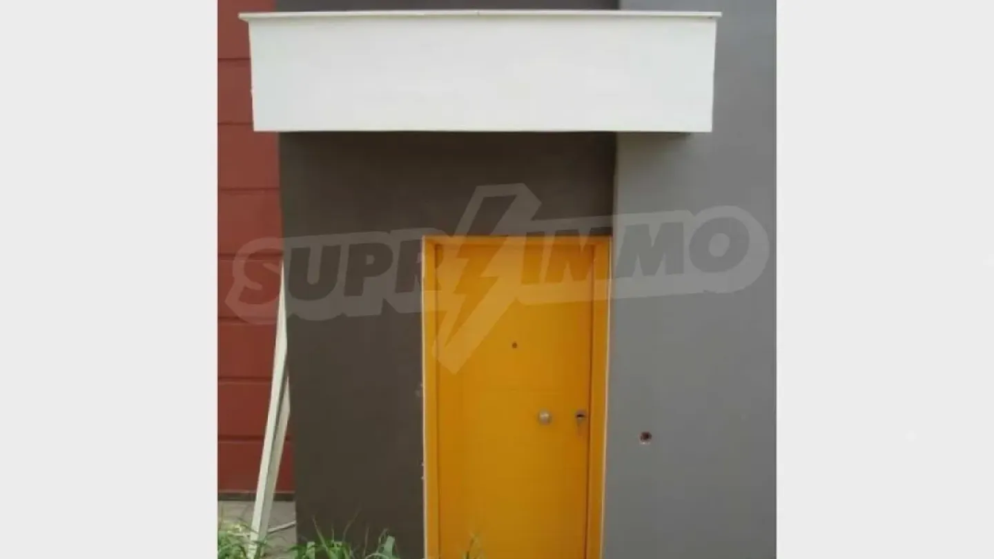 Spacious House for Sale in Kallithea, Greece - 2 Bedrooms - Image 2