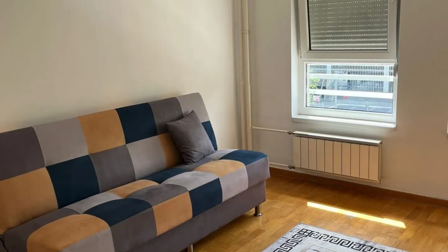 Spacious 2-Bedroom Apartment in Belvil, Novi Beograd - €750 - Image 4