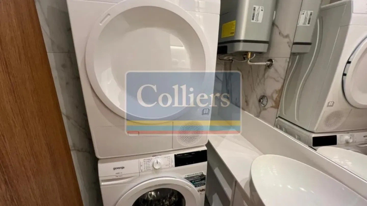 Spacious 3-Bedroom Apartment with Terrace in Belgrade - Senjak - Image 4