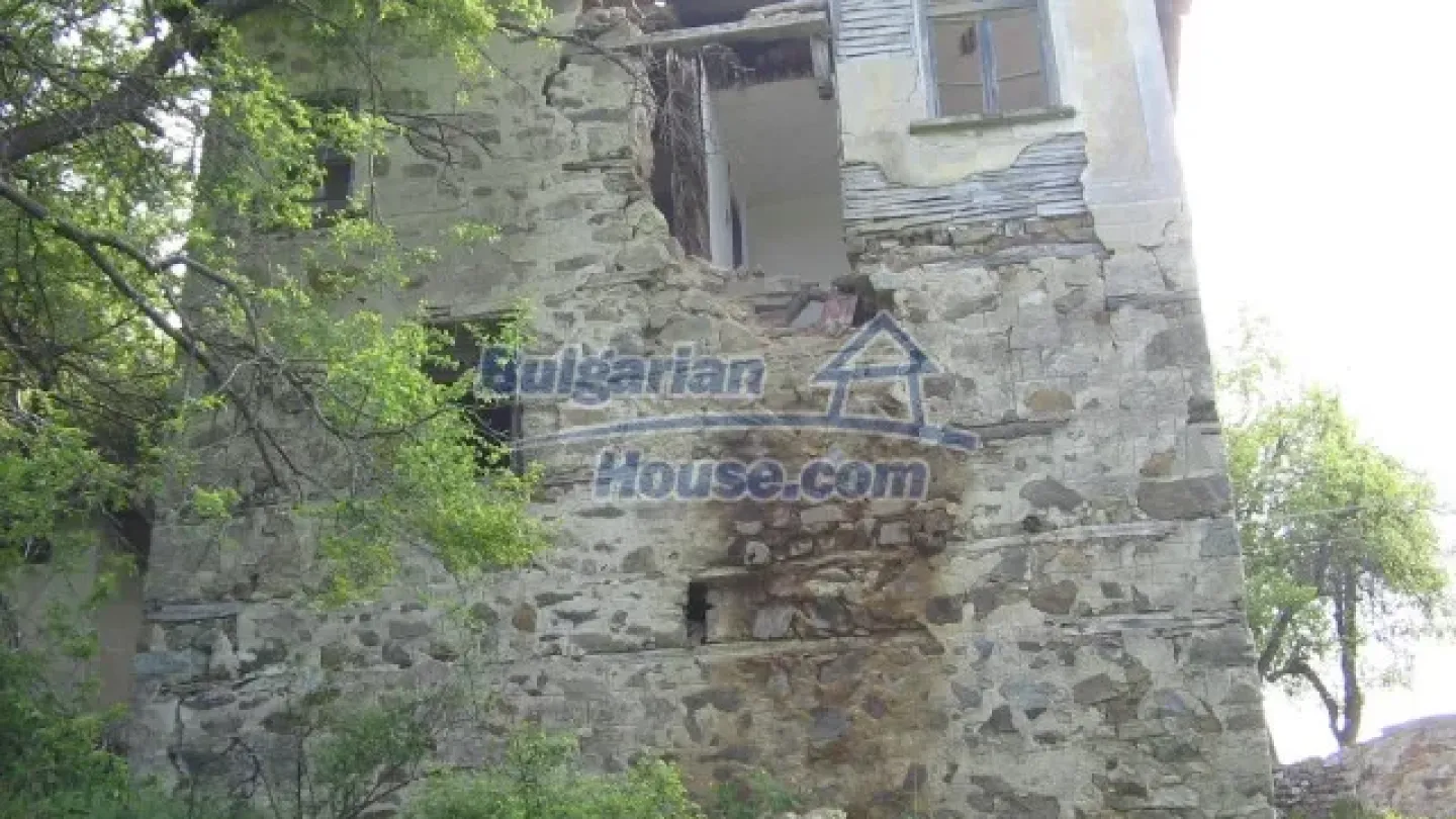 Spacious Three-Story House with Mountain Views Near Pamporovo - Image 1
