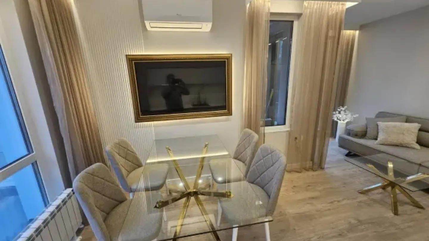 Spacious, Fully Furnished 3-Bedroom Apartment in Malyina Doline - Image 1