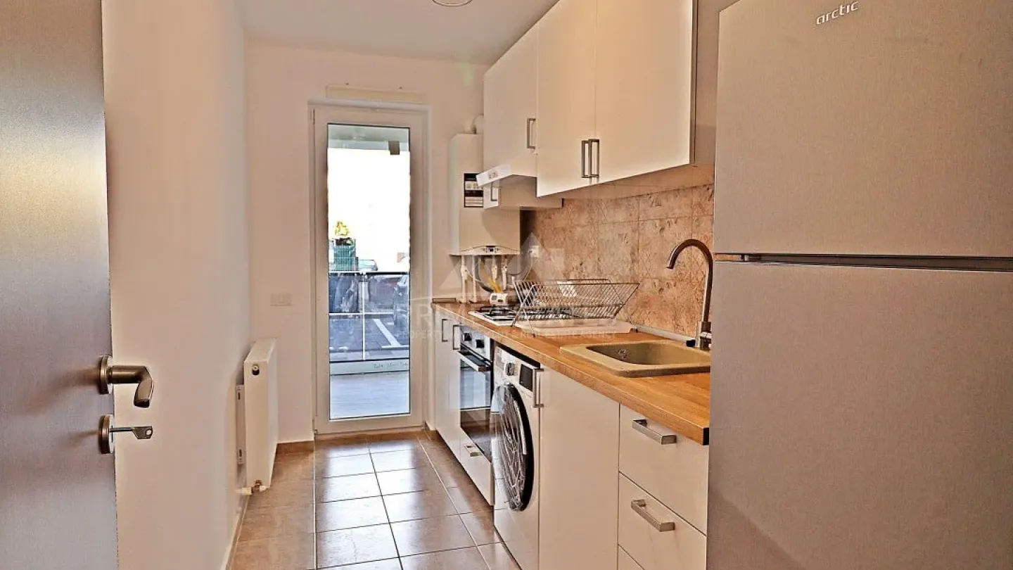 Stylish Fully Furnished One-Bedroom Apartment Near Metro Dimitrie Leonida - Image 5