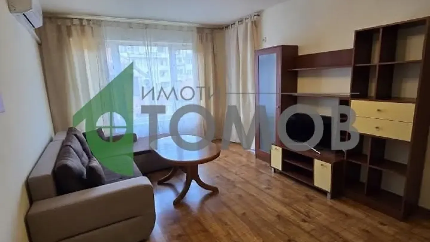 Spacious Fully Furnished Apartment in Central Stara Zagora, Bulgaria - Image 2