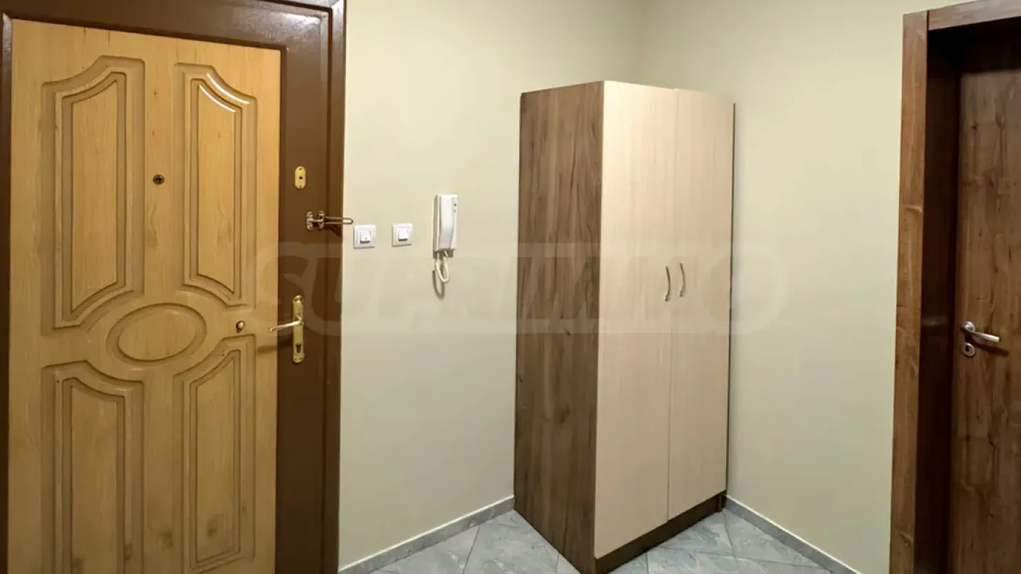 Spacious, Fully Furnished Apartment in Heart of Varna - Image 3