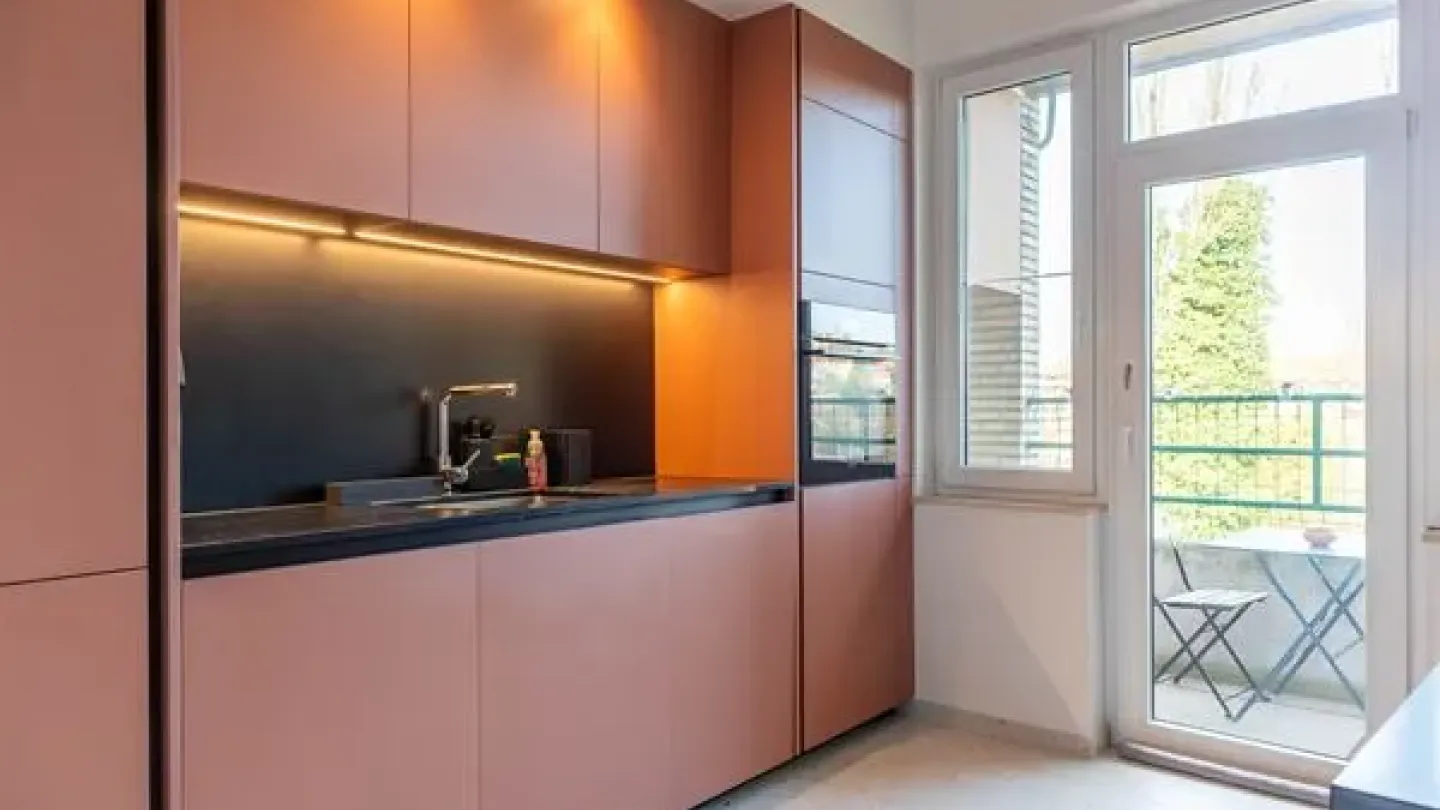 Spacious 3-Bedroom Apartment in Ukkel – Low Charges, Bright & Ready! - Image 4