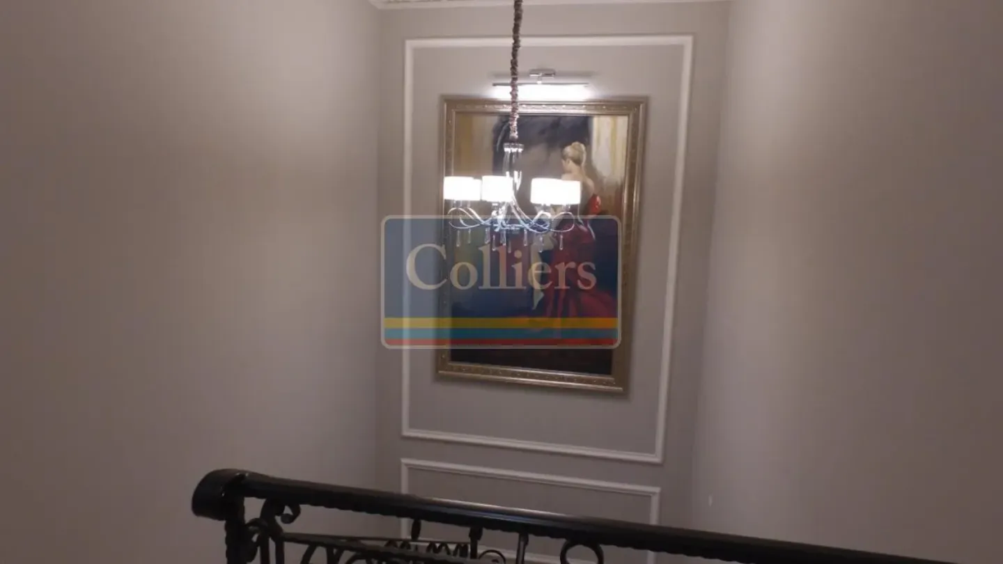 Spacious 5-Bedroom Apartment in Belgrade's Senjak District - Image 5