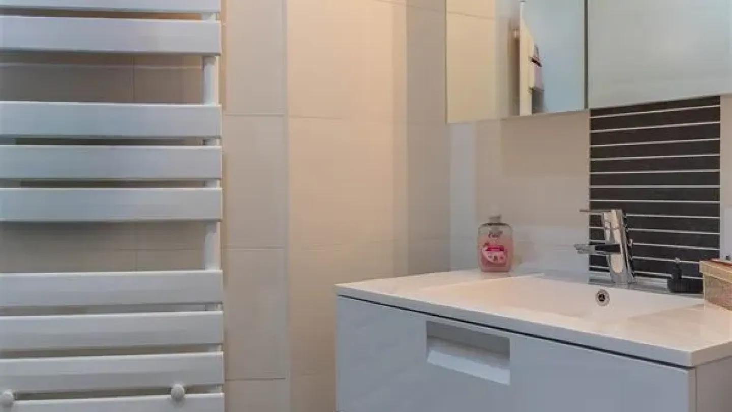 Renovated Corner Apartment with Balcony – Uccle Border, Vorst - Image 2