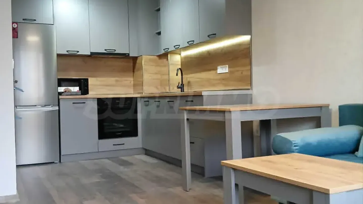 Fully Furnished 2-Bedroom Apartment in Plovdiv, Bulgaria - Image 3