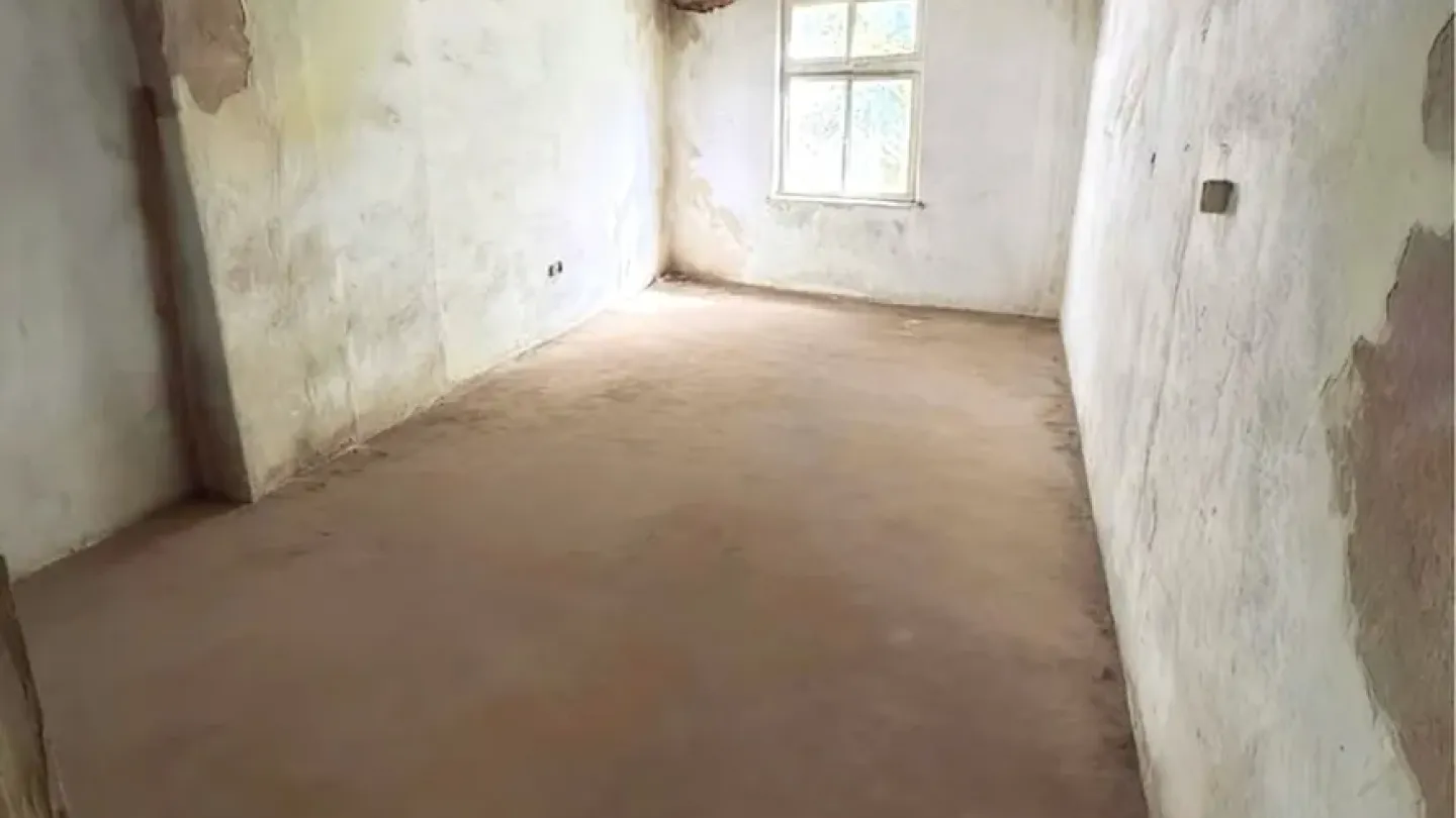 Charming Two-Story House in Plovdiv's Vibrant Kapana District – For Sale - Image 5