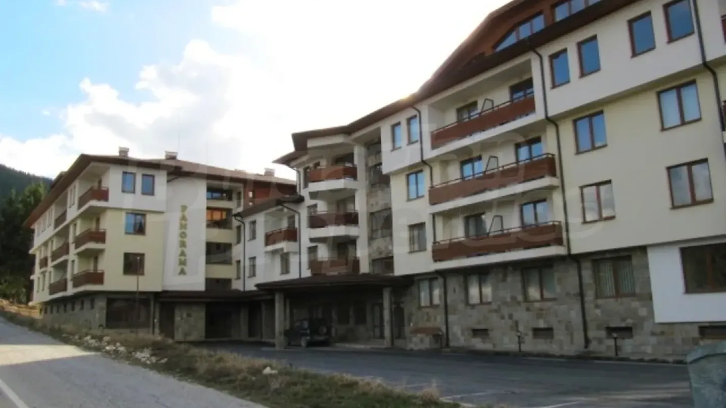 Fully Furnished Panorama Apartment with Stunning Rhodope Mountain Views - Image 3