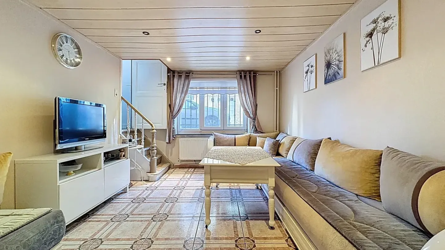 Spacious Fully Furnished Family Home in Sought-After Jette Location - Image 4