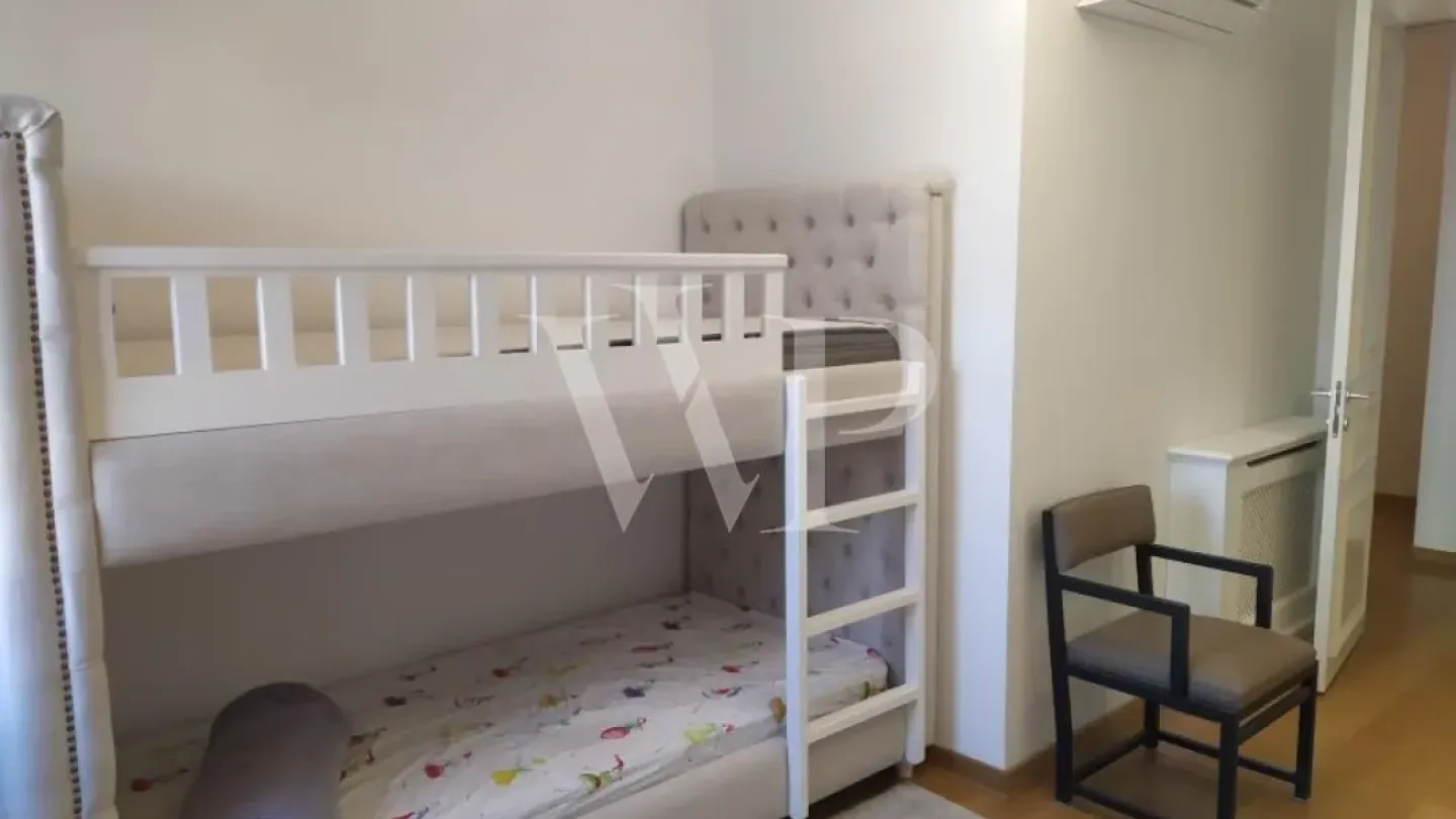 Modern Duplex Apartment with Elevator in Vracar, Belgrade - Image 3