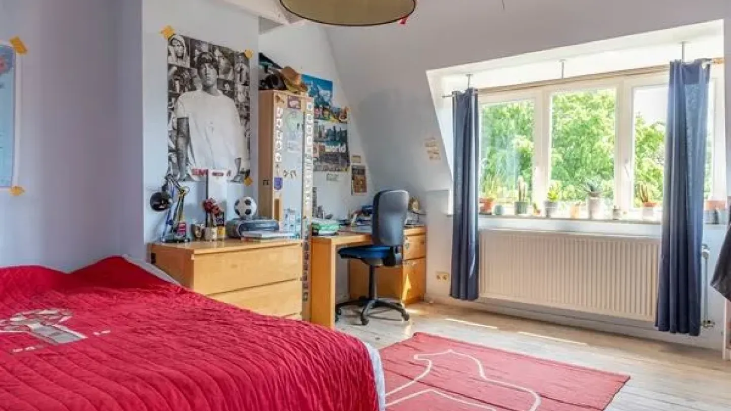 Art Deco Villa in Fort-Jaco – 5 Bedrooms, Green Oasis, 250m² - Image 3