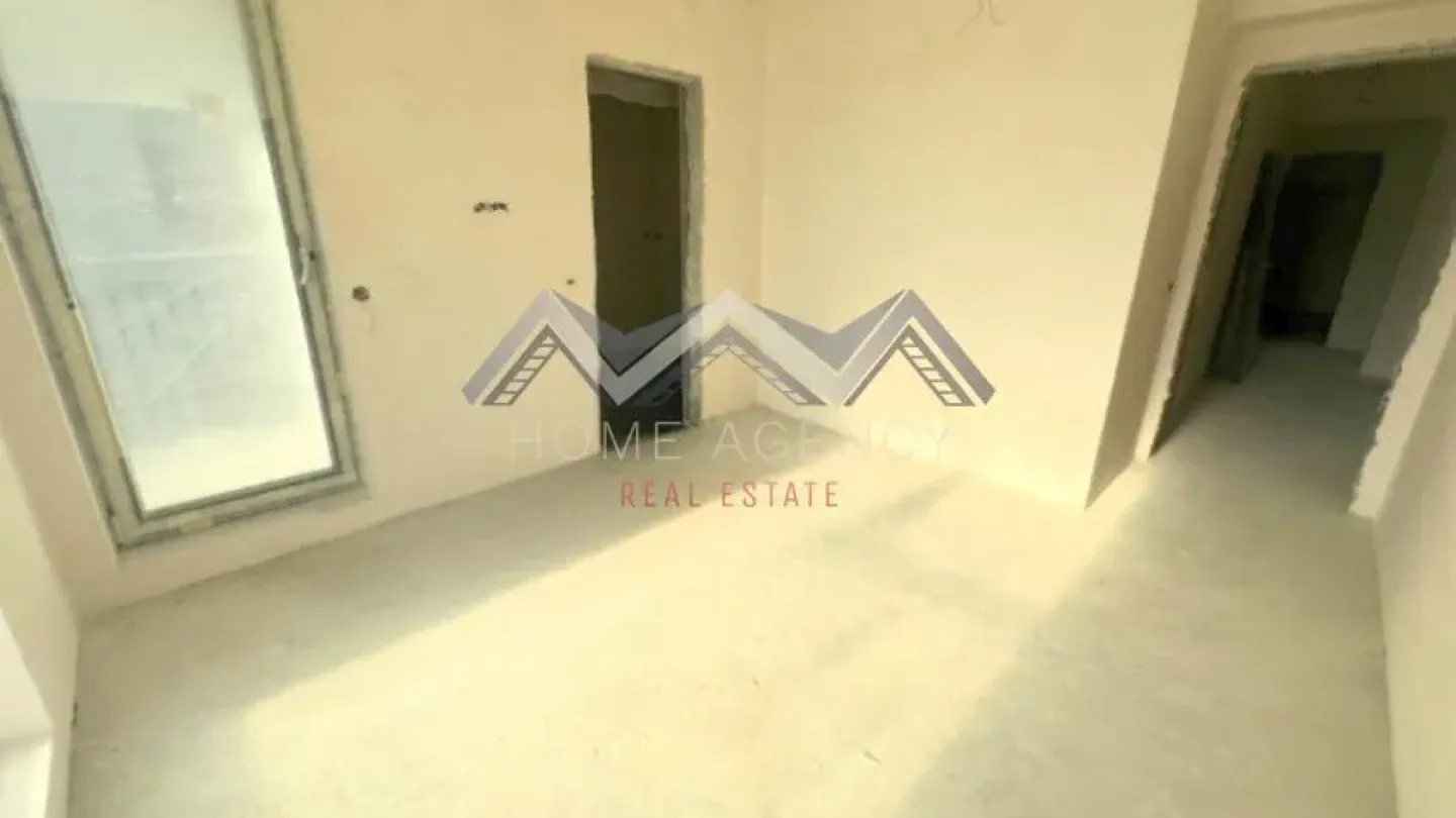 Spacious 3-Bedroom Apartment in Central Otopeni, Romania - Image 5