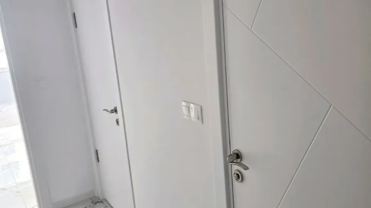 Spacious One-Bedroom Apartment in Central Park, Burgas – New Home! - Image 5