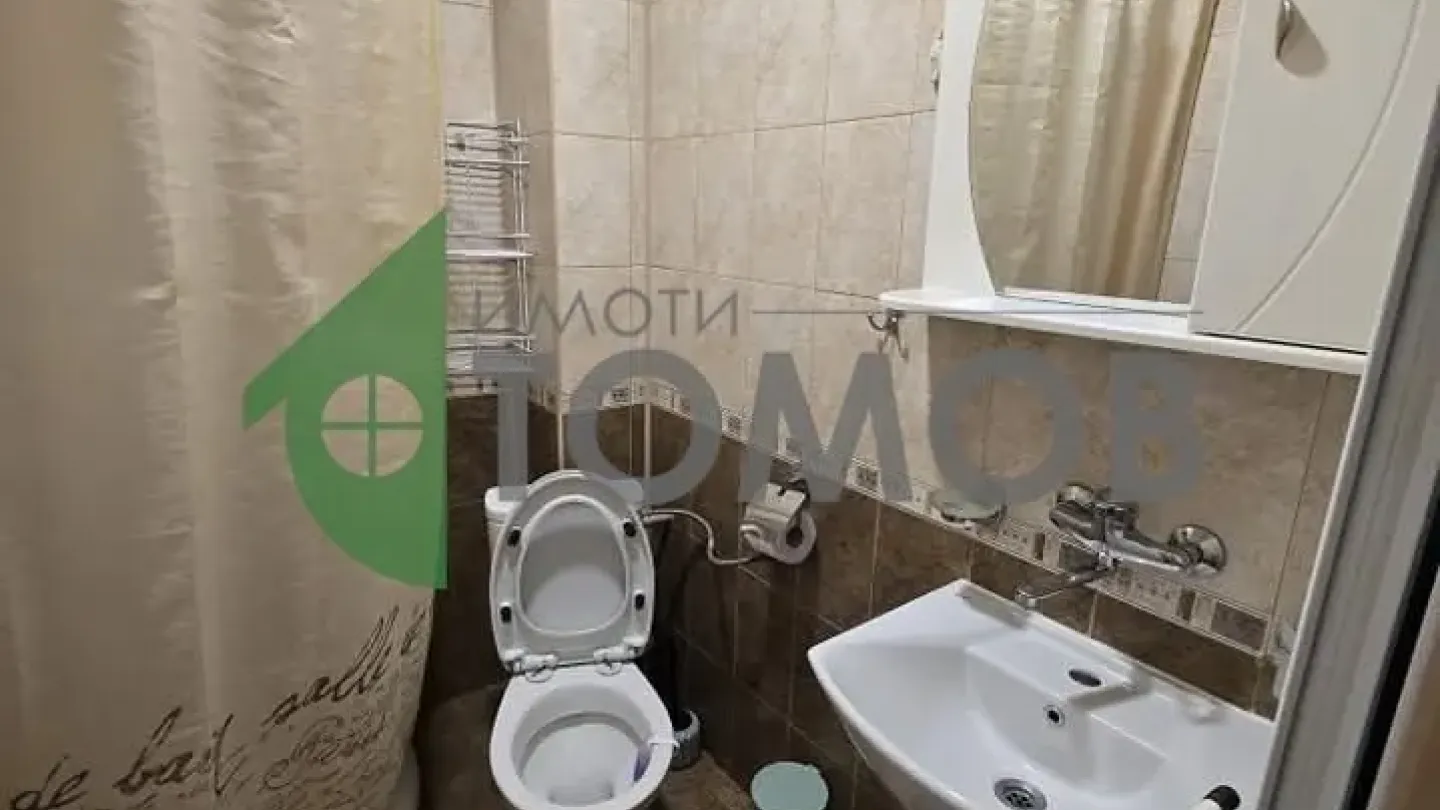 Spacious Fully Furnished Apartment in Central Stara Zagora, Bulgaria - Image 3