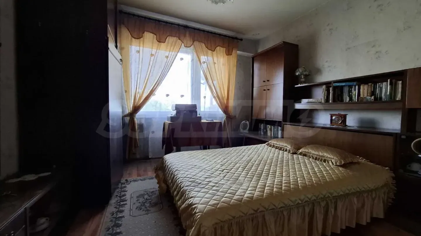 Spacious 2-Bedroom Apartment in Dragoman, Bulgaria - Image 2