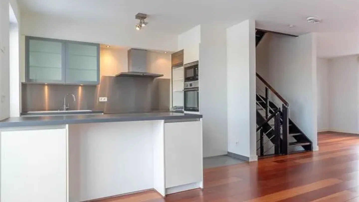 Spacious Family Home on Cul-de-Sac Bordering Uccle, Vorst - Image 4