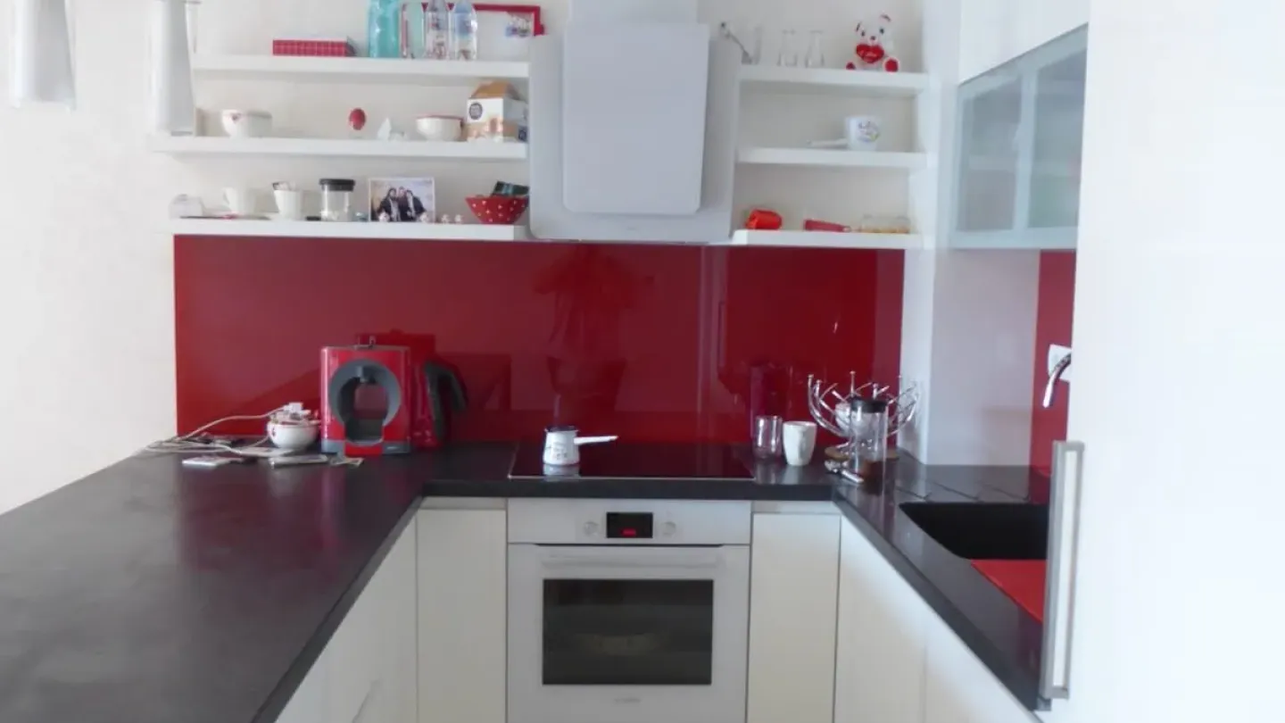 Spacious, Fully Furnished 3-Bedroom Apartment with Garage in Belgrade - Image 2