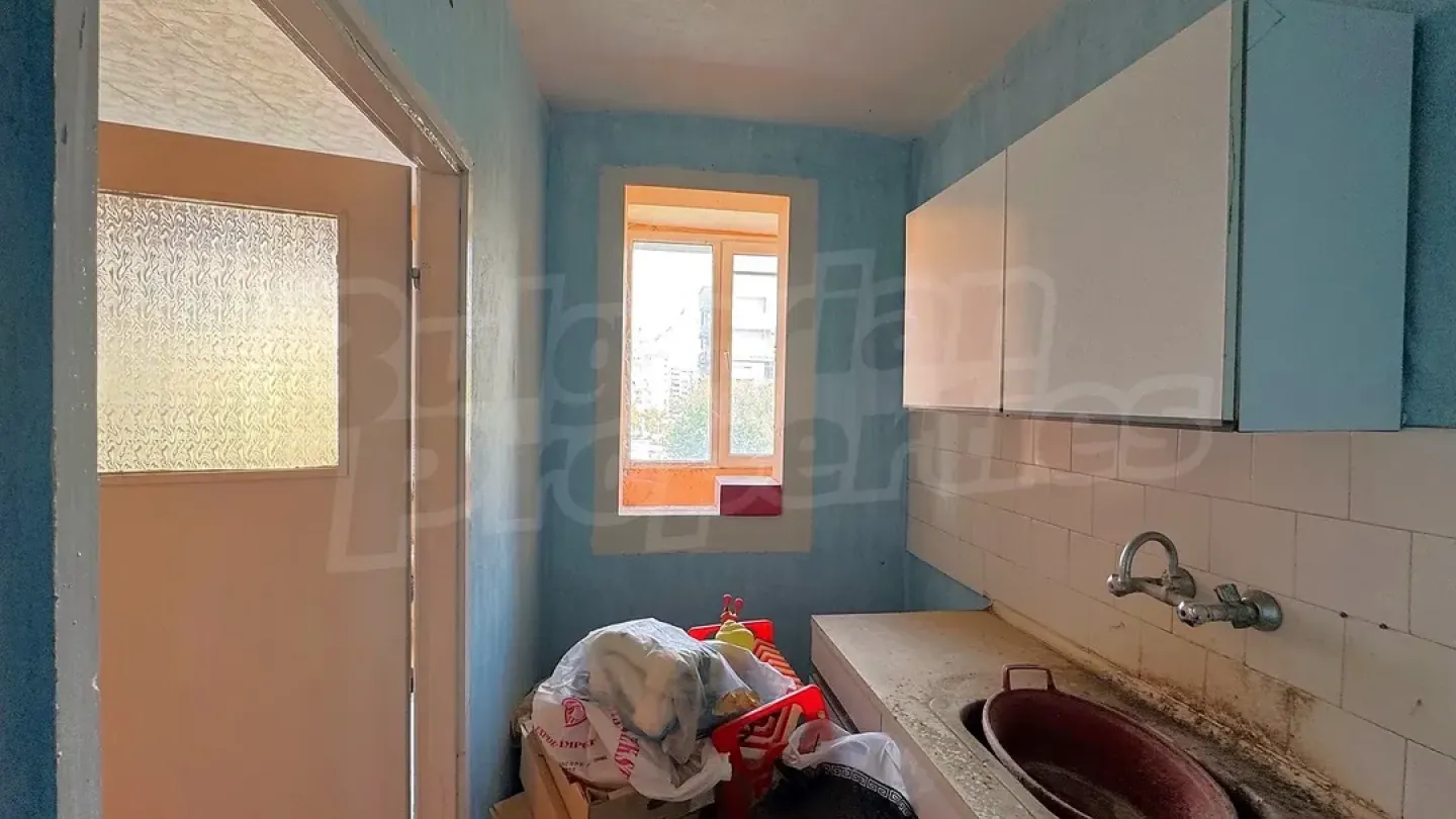 Stylish Studio Apartment in Stara Zagora, Near Key Amenities - Image 3
