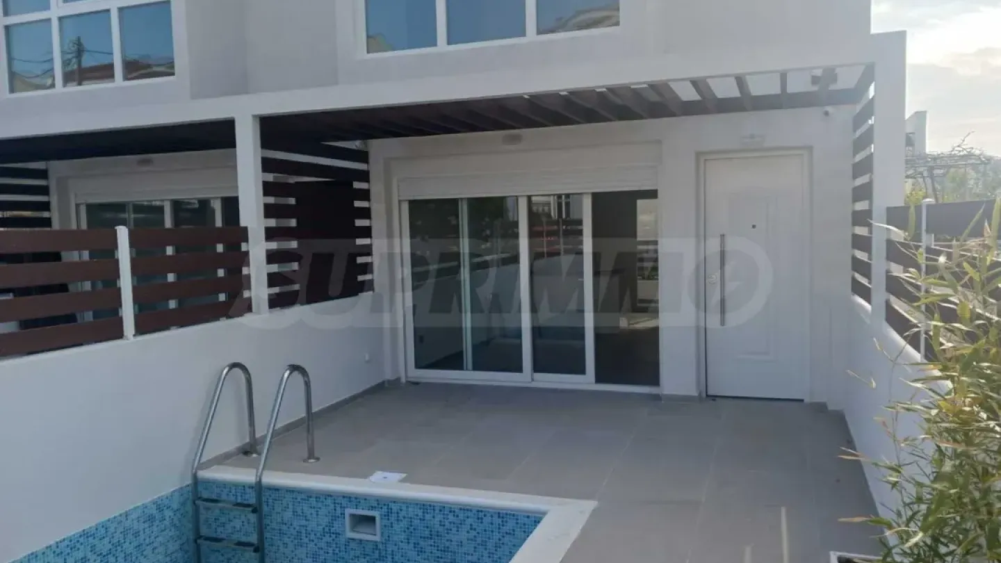 Charming Kallithea House with Pool – 3 Bedrooms, 3 Bathrooms - Image 5