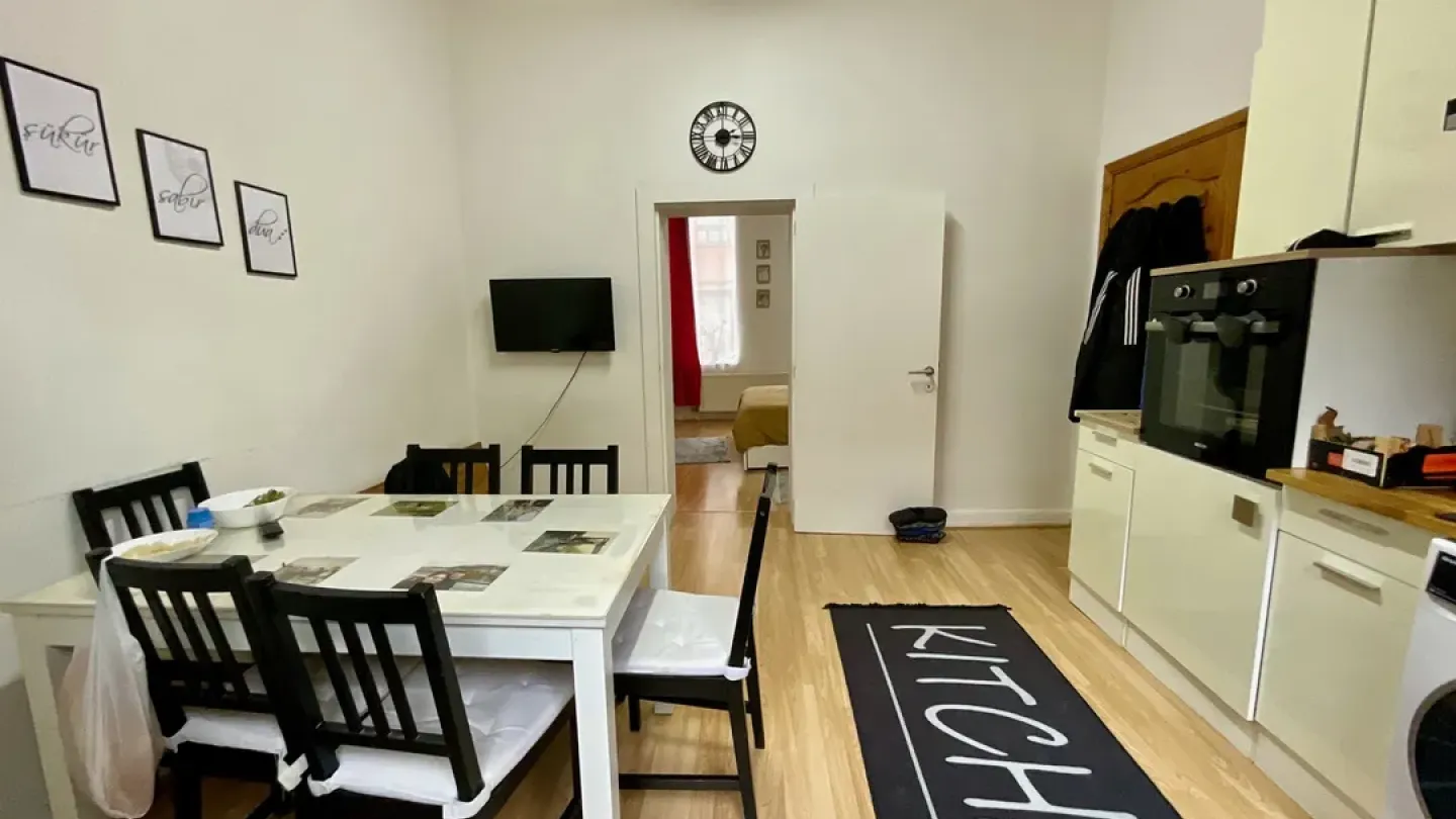 Schaarbeek Investment Property: Spacious Apartment Block with Rental Income - Image 1