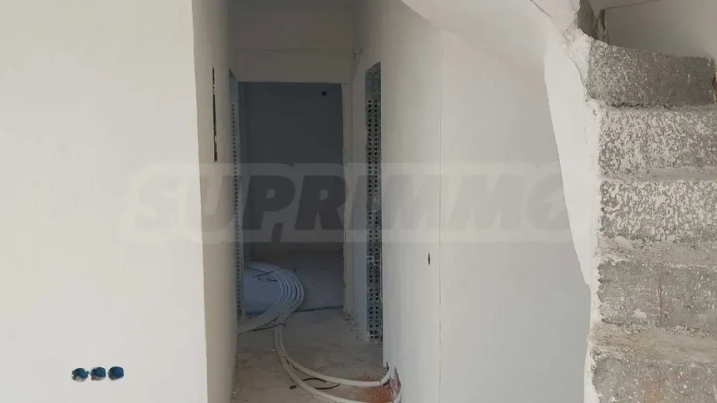 Spacious 3-Bedroom House in Nea Moudania, Close to the Sea - Image 4