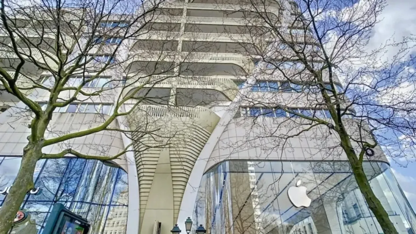 Spacious Apartment with 2 Terraces in Brussels' Toison d'Or - Image 4