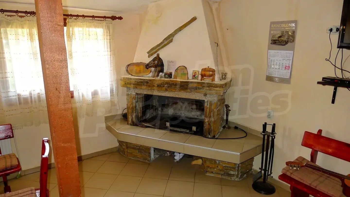 Spacious Village House Near Pamporovo Ski Resort - Image 2