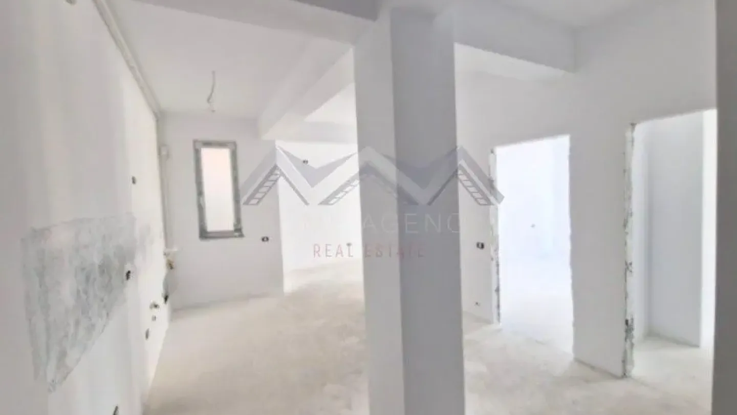 Spacious 3-Bedroom Apartment in Central Otopeni – New Development - Image 5