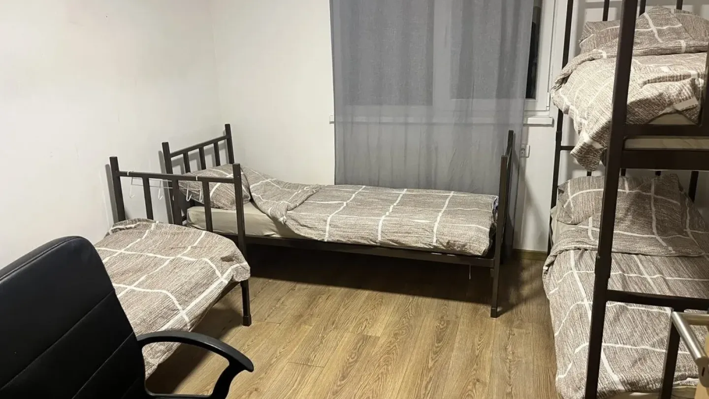 Spacious 10-Bedroom Apartment with Terrace Near Belgrade Highway - Image 2