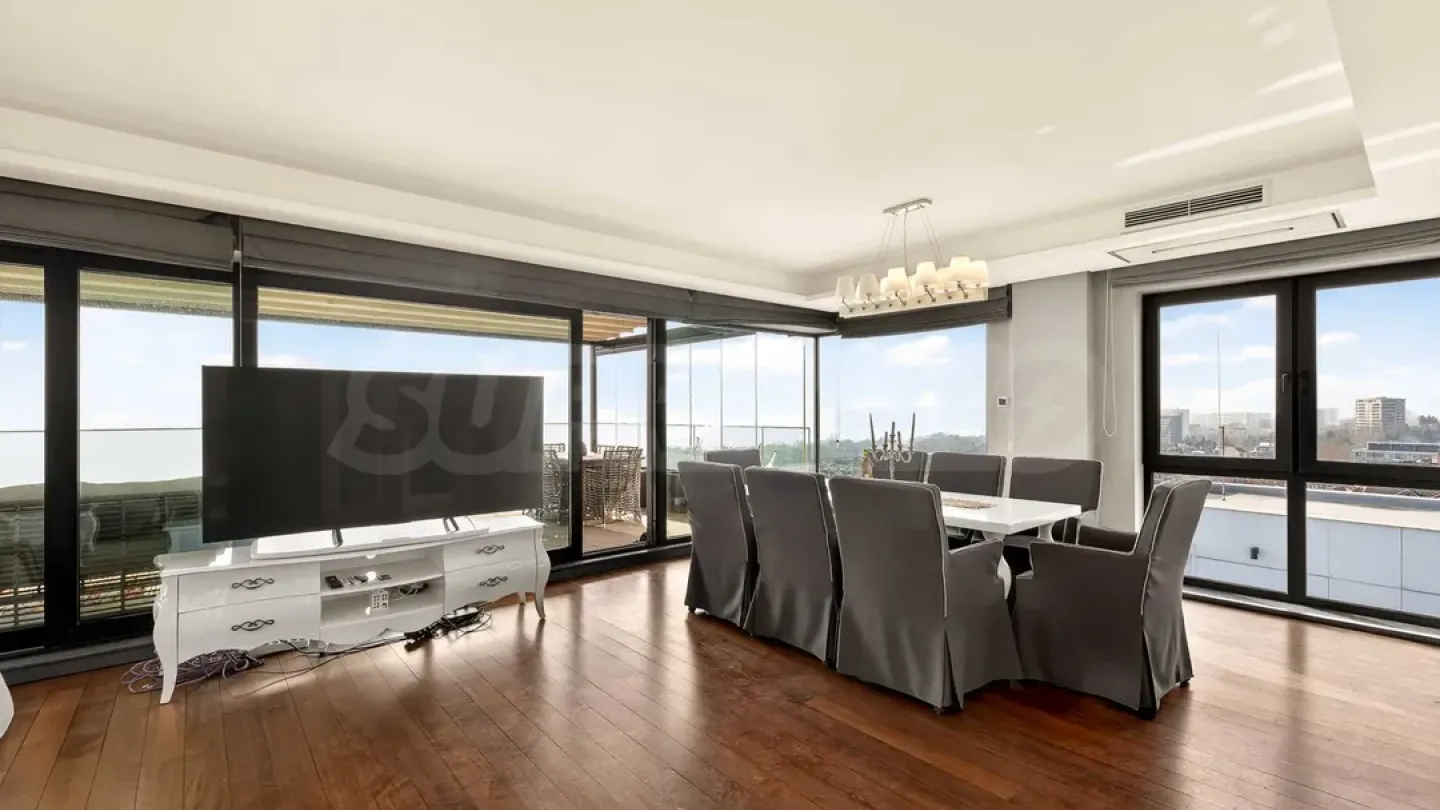 Varna Seafront Apartment - Panoramic Luxury 3+1 - Image 3