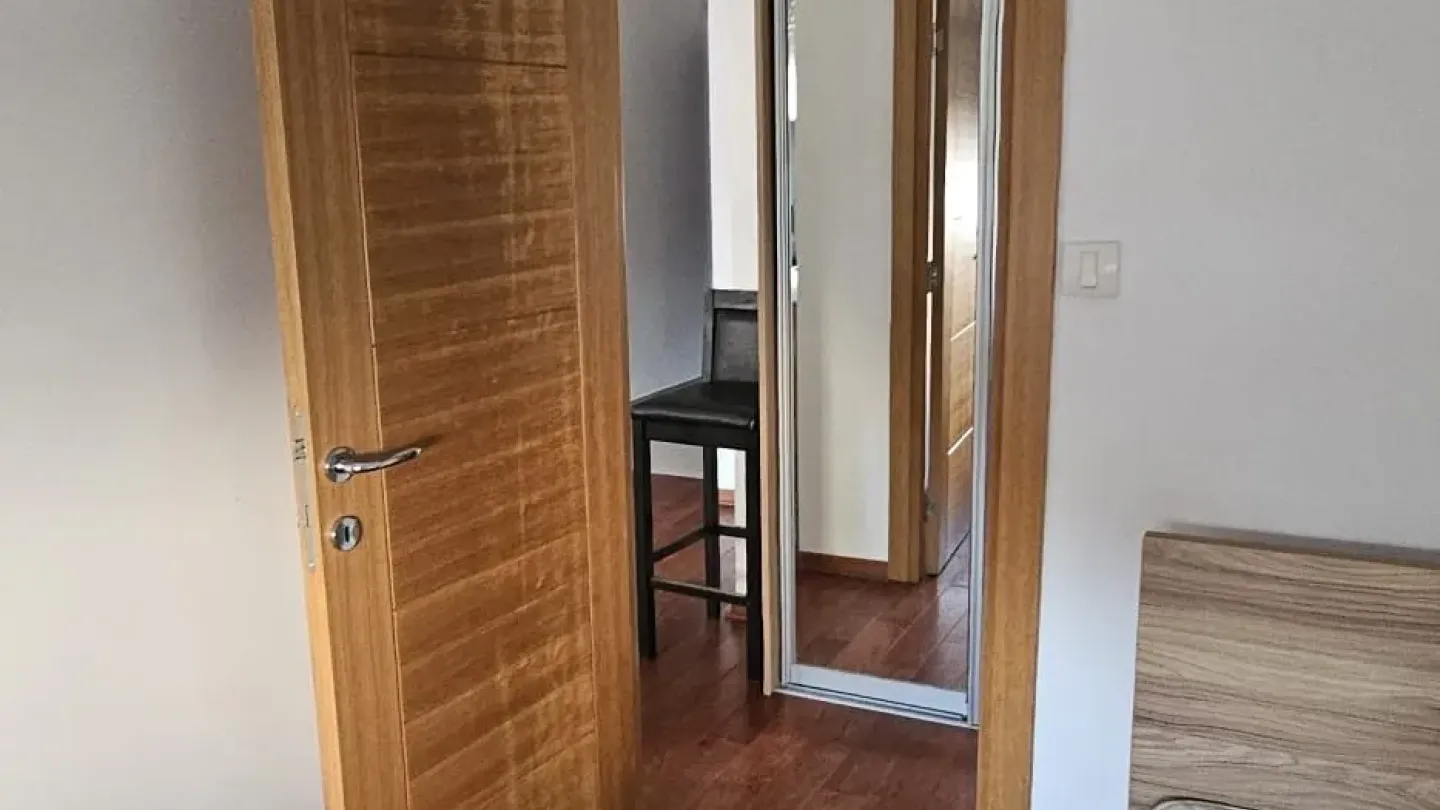 Spacious 3-Bedroom Apartment in New Belgrade, Zvezdara - Rent - Image 5