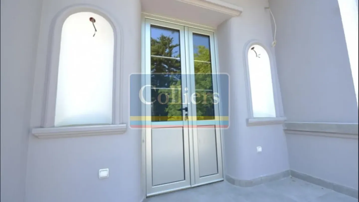 Spacious Apartment in Belgrade's Prime Location - 4 Bedrooms - Image 3