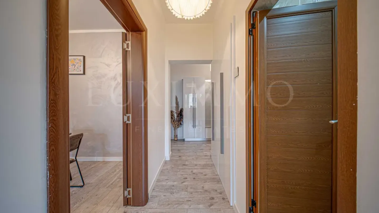 Stylish Apartment in Sofia Center, Near National Palace of Culture - Image 3