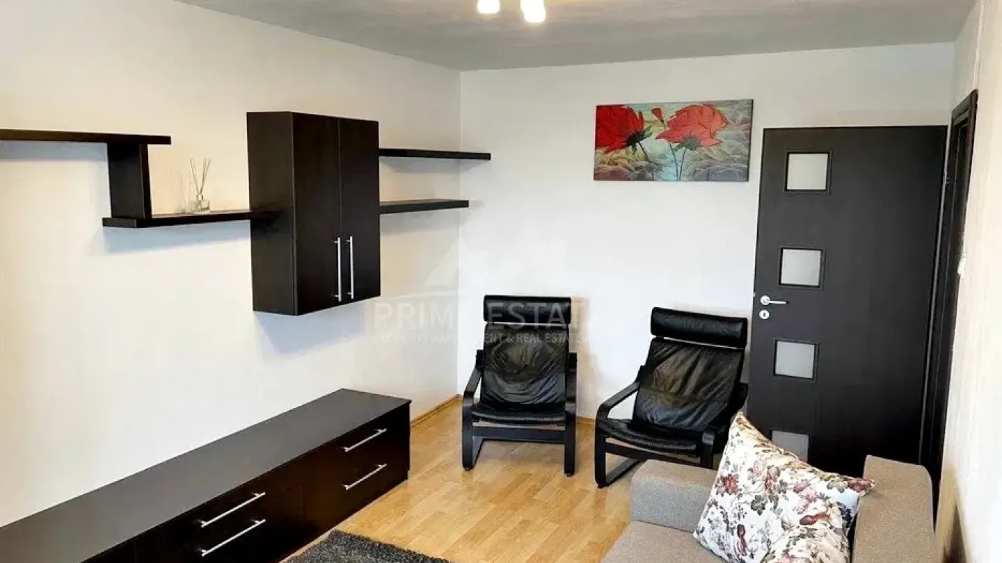 Stylish 2-Bedroom Apartment for Rent in Bucharest's Gorjului District - Image 5