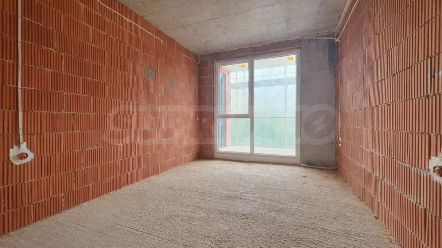 Spacious Apartment in New Complex, Plovdiv, Bulgaria - Image 1